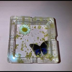 Gold and clear resin ashtray